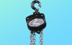 1噸3米手拉葫蘆緊固掛車上的鋼桁架