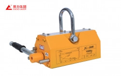 永磁吸盤在吊鋼板時(shí)的注意事項(xiàng)