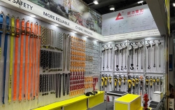 履帶式起重機使用哪些索具？