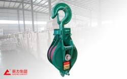 多輪起重滑車能配合哪些工具使用？