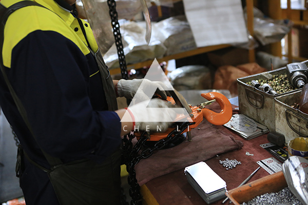 氣動葫蘆結(jié)構(gòu)原理