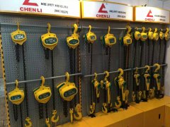 心不穩(wěn)難立足，手拉葫蘆不穩(wěn)難保平安