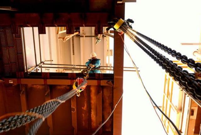 “天塹變通途”：手拉葫蘆見證中國橋梁的發(fā)展速度